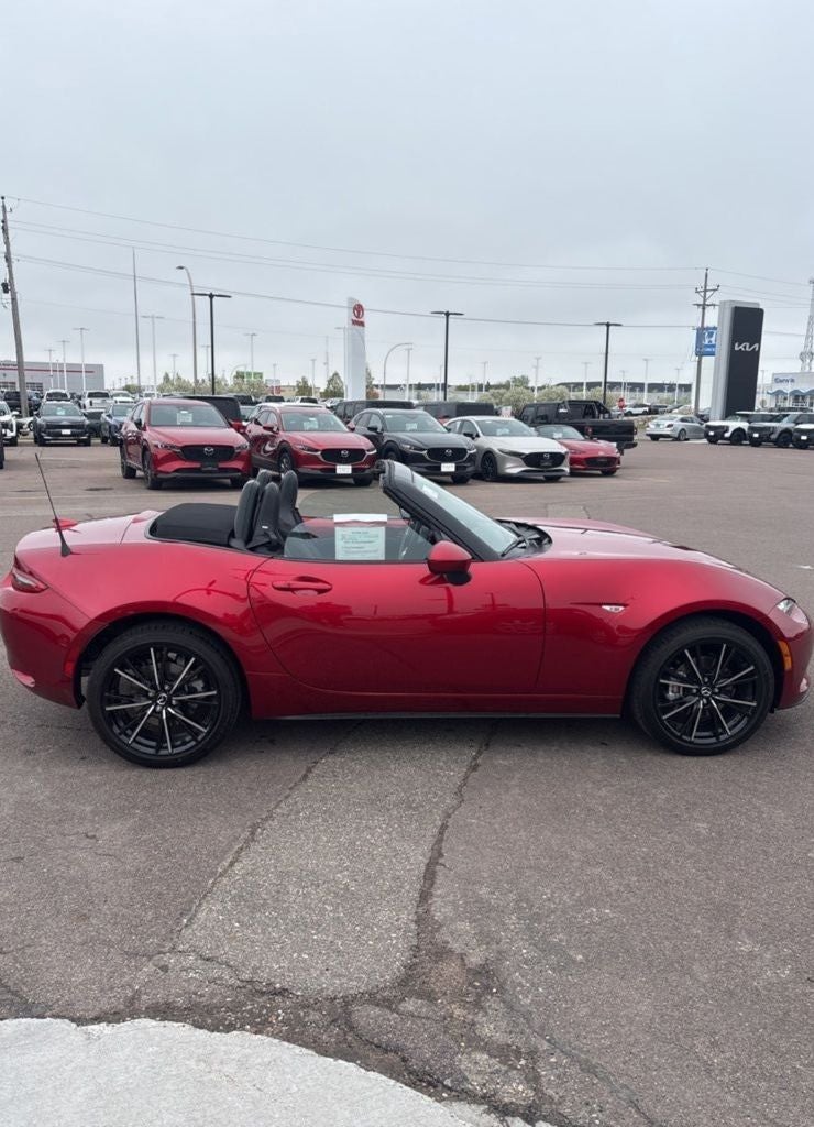 2025 Mazda Mazda MX-5 Miata Grand Touring