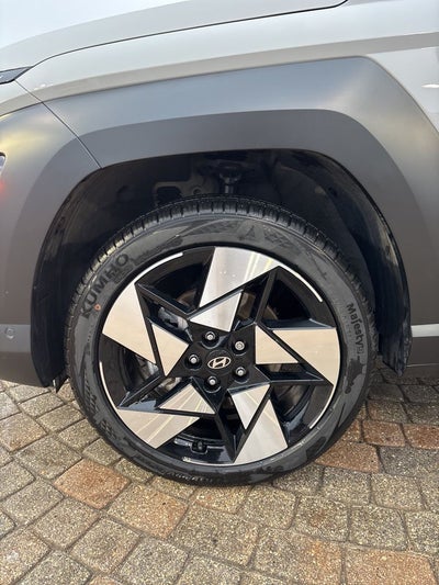 2025 Hyundai Kona Limited