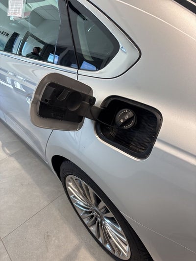 2020 Kia K900 Luxury VIP Package