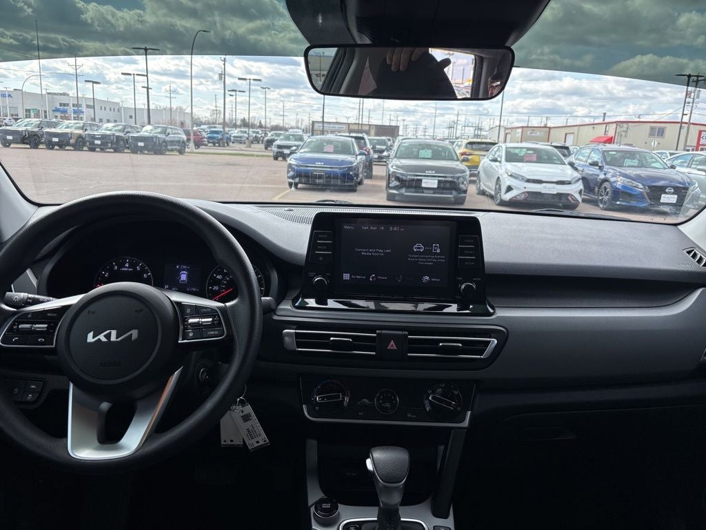 2023 Kia Seltos LX