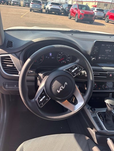 2023 Kia Seltos LX