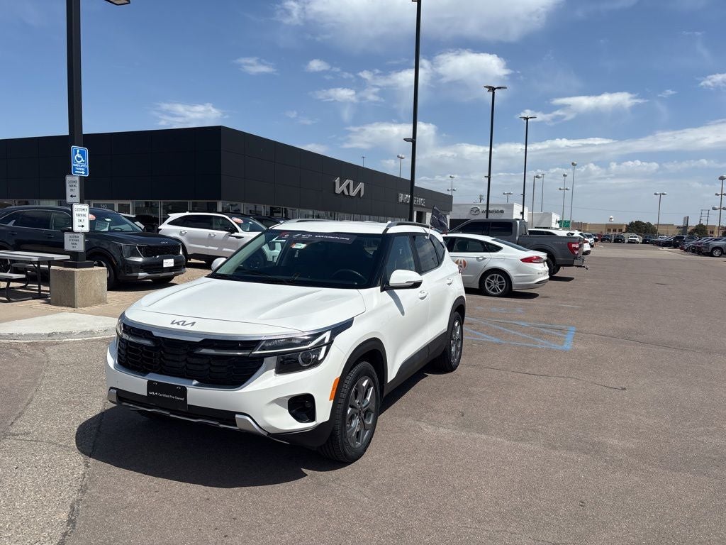 2024 Kia Seltos 2.0 S AWD's photo