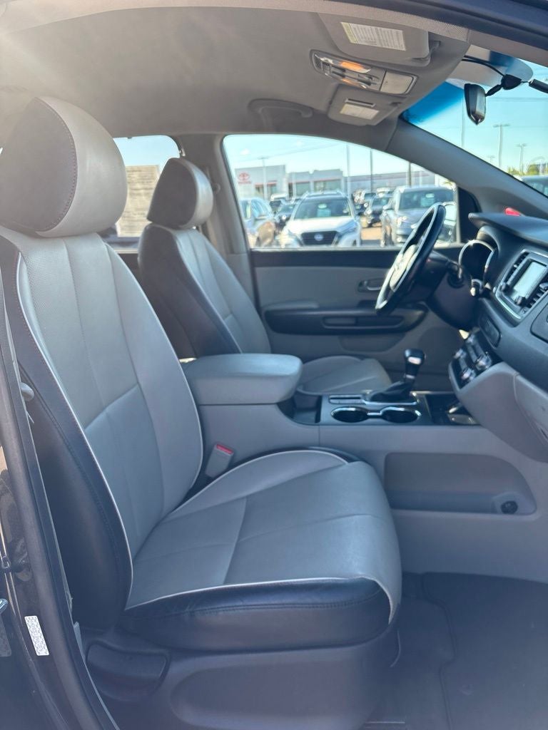 2021 Kia Sedona EX