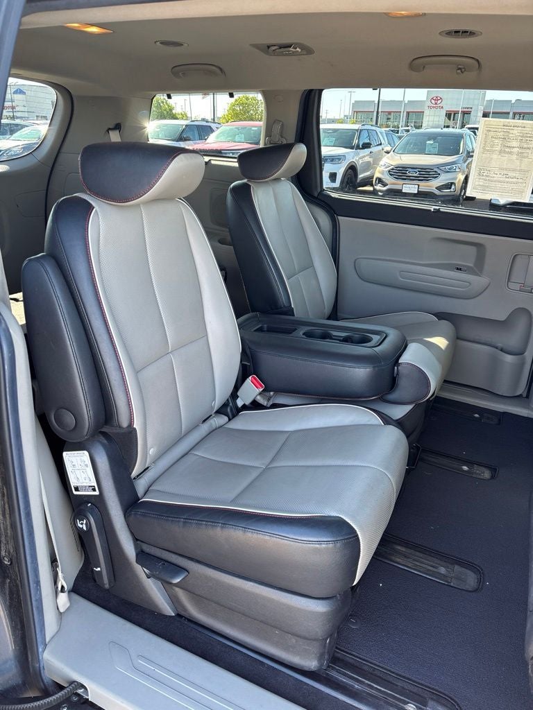 2021 Kia Sedona EX