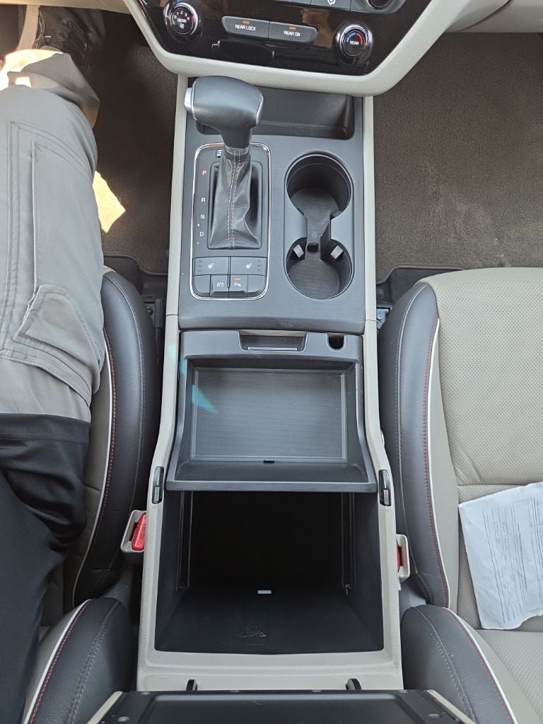 2017 Kia Sedona LX