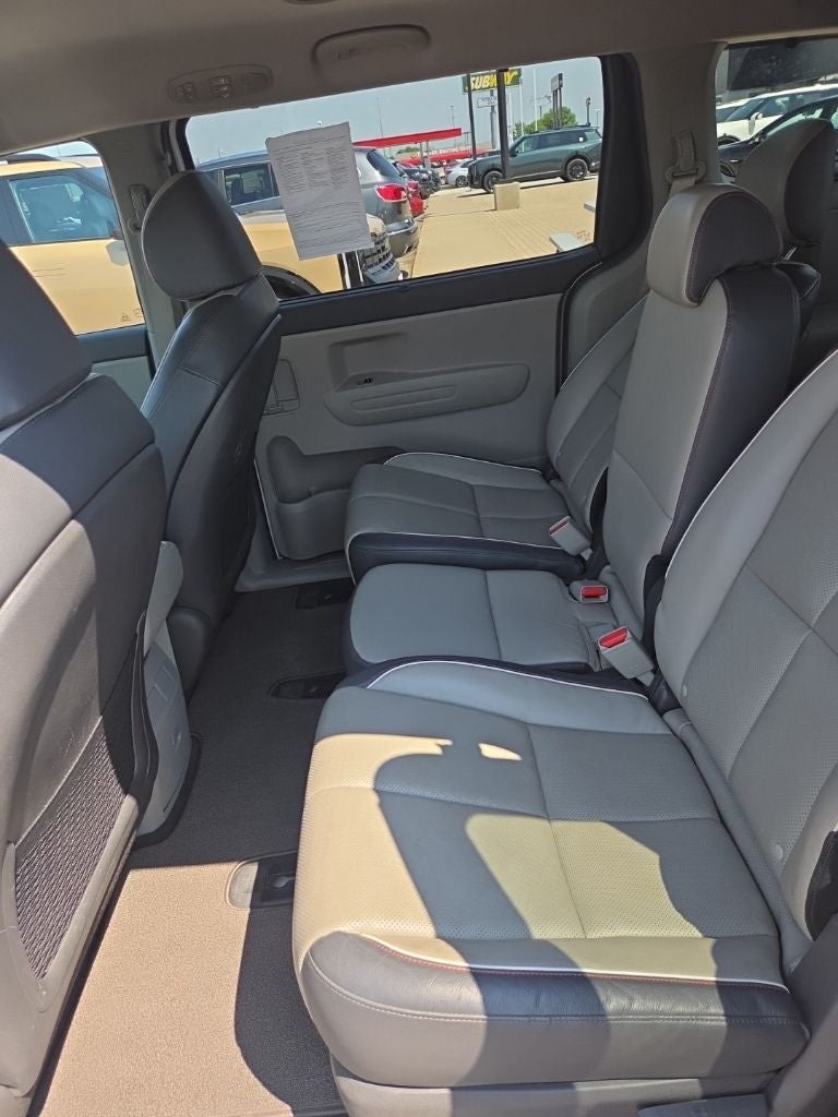 2017 Kia Sedona LX