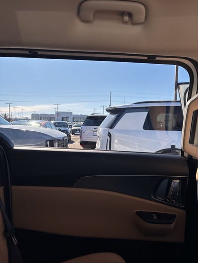 2023 Kia Carnival LX