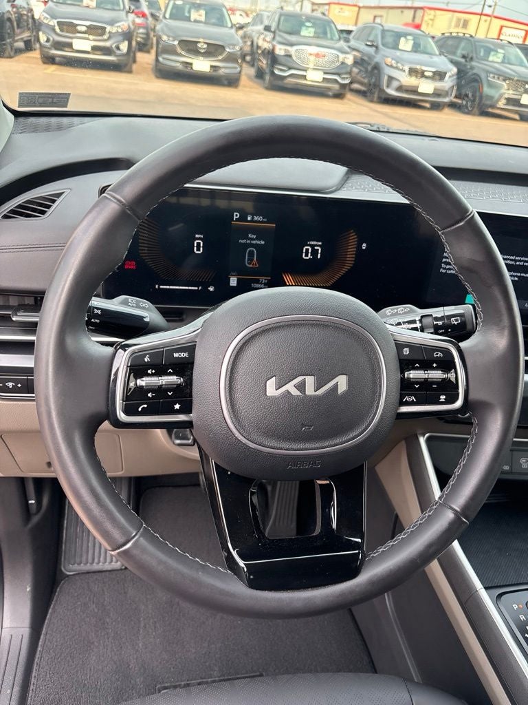 2025 Kia Carnival LXS