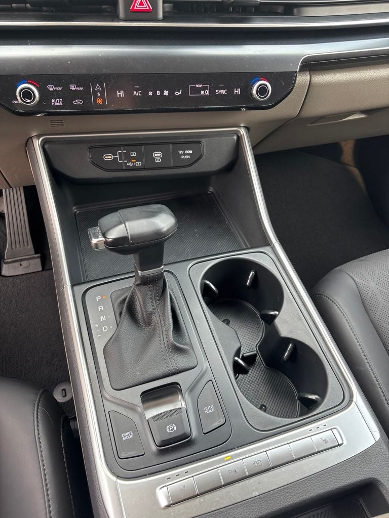 2025 Kia Carnival LXS
