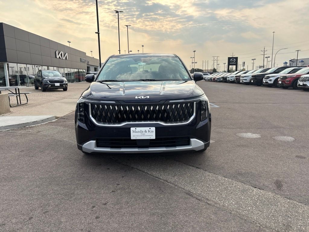 2025 Kia Carnival LXS
