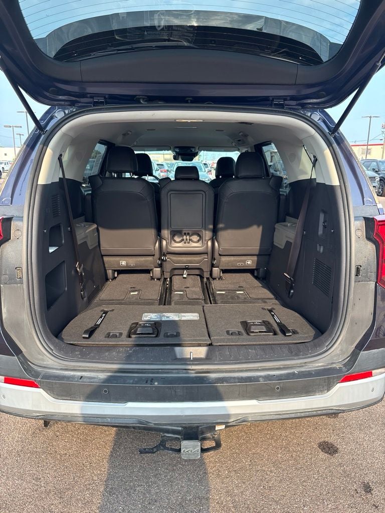 2025 Kia Carnival LXS