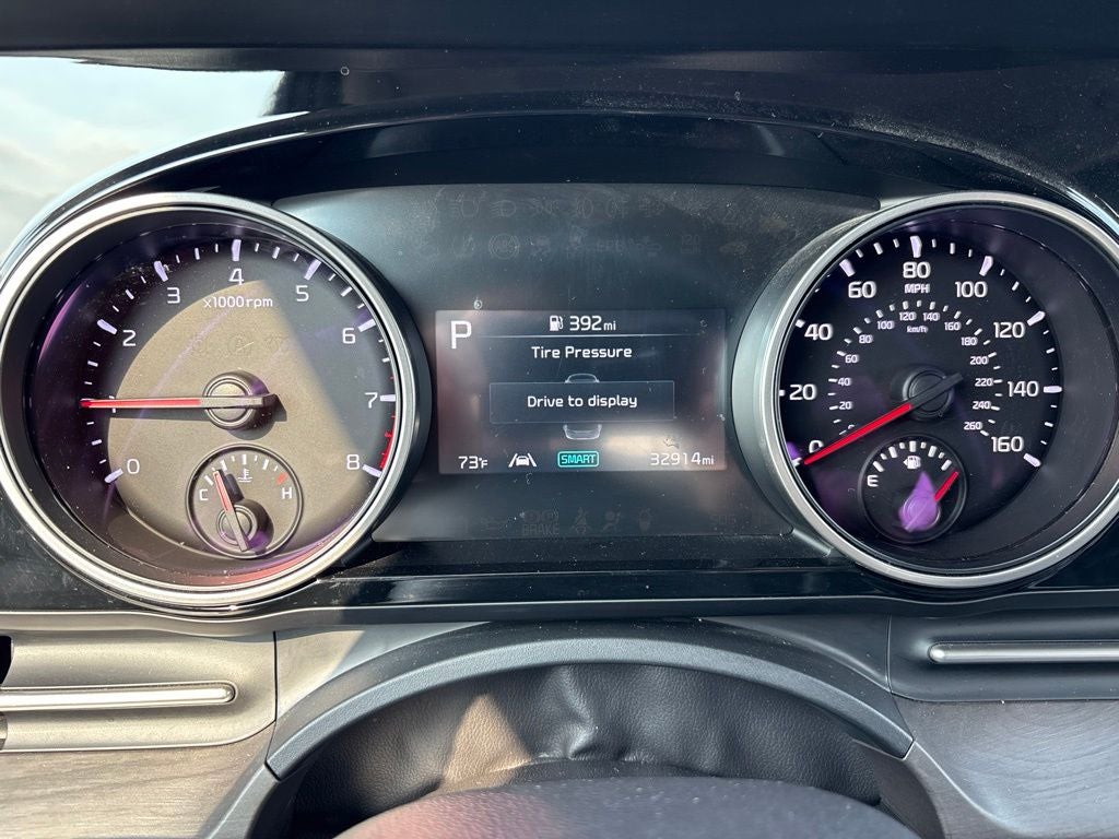 2024 Kia Carnival EX