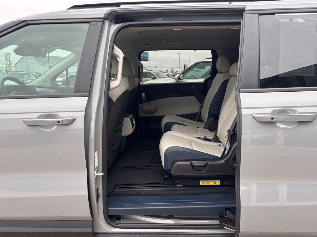 2025 Kia Carnival Hybrid EX