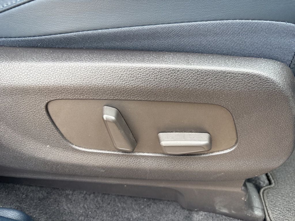 2025 Kia Carnival Hybrid EX