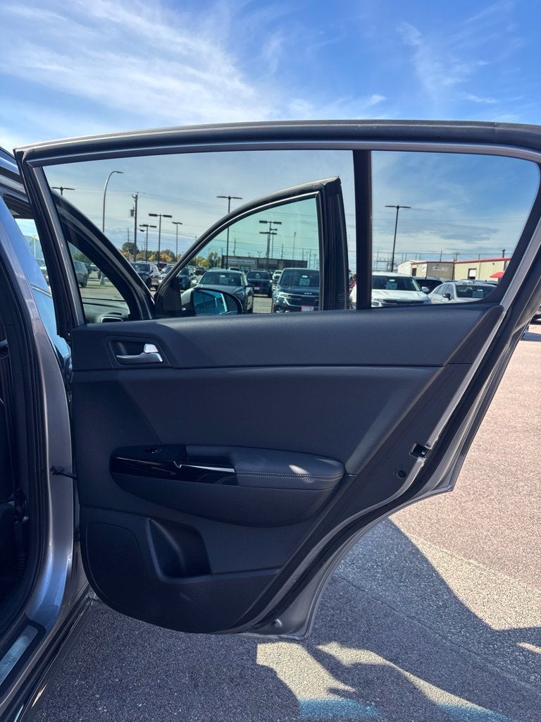 2022 Kia Sportage SX