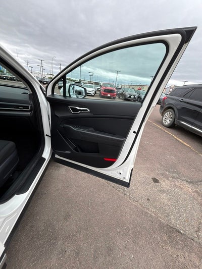 2023 Kia Sportage LX