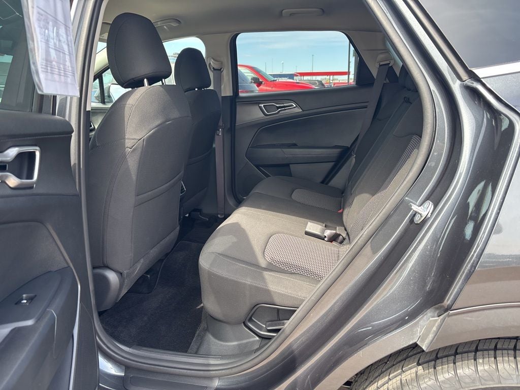 2023 Kia Sportage Hybrid LX