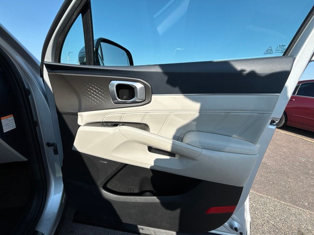 2023 Kia Sorento Plug-In Hybrid SX Prestige